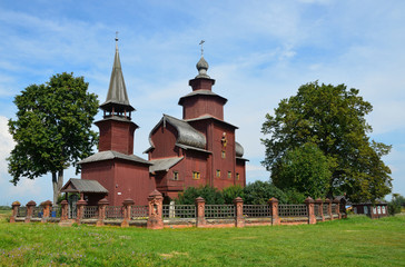Fototapeta na wymiar Церковь Иоана Богослова на Ишне в Ростове