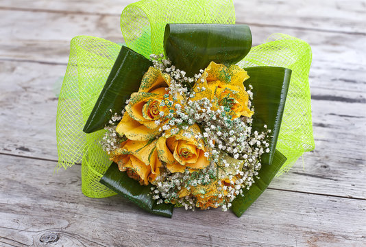 bouquet su legno