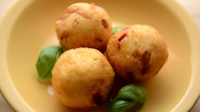 Crocchette di riso 밥 고로케 Croquetas de arroz