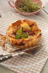 Spargeltarte mit Honig