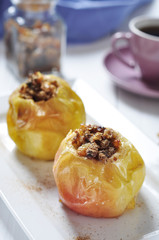 Baked apples