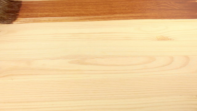 Varnishing of the wooden board