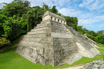 Fototapeta na wymiar Palenque Temple of Inscriptions