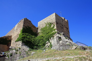 Fototapeta na wymiar Castle Montalbano Helicon