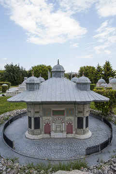 sultan ahmet &ccedil;eşmesi