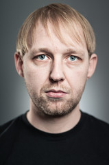 Obraz premium Caucasian Man Blank Expression Portrait