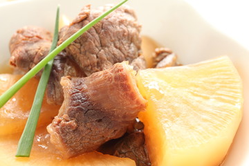 chinese cuisine, simmered beef tendon with radish