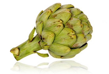Obraz premium artichoke isolated on white