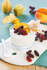 Peach with Mulberry and Gooseberry yogurt