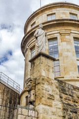 Fototapeta na wymiar posąg cesarza Augusta w Tarragona, Hiszpania