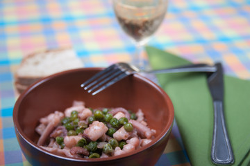 moscardini con piselli