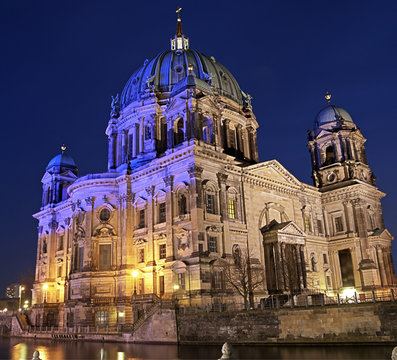 Berlin Cathedral (Berliner Dom) at Night