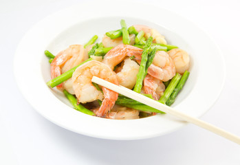 Dilicious green asparagus with prawns
