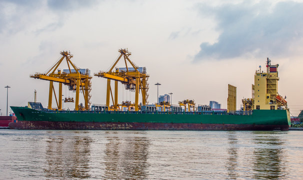  Container Cargo freight ship