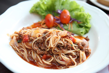 spaghetti bolognese