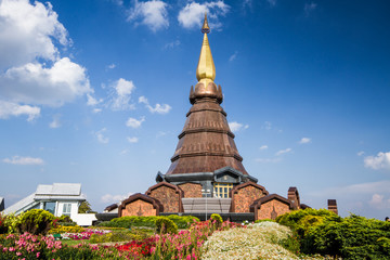 Fototapeta premium naphamethanidon pagoda chiangmai Thailand