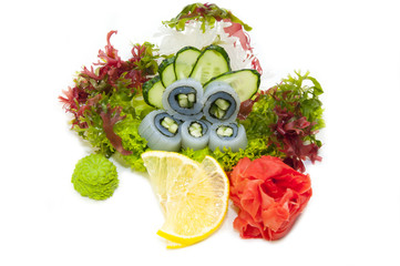 Салат японский с кальмаром © lester120