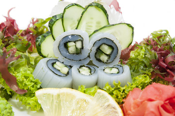 Салат с кальмаром японский © lester120