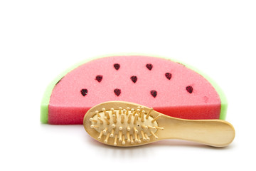 Holzkamm mit Schwamm