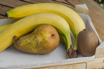 Banane Kiwi und Birne 3