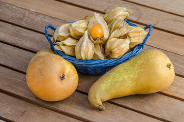 Physalis und Birne 5