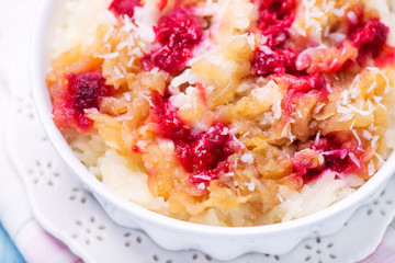 Rice pudding with applem raspberry and cinnamon © Kamila Cyganek