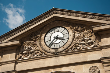Horloge gare du Nord à Paris