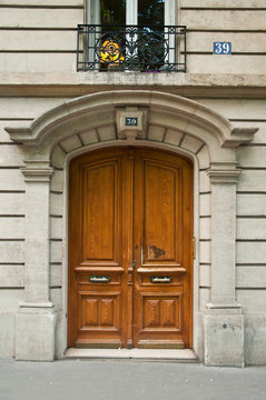 entr&eacute;e immeuble cossu