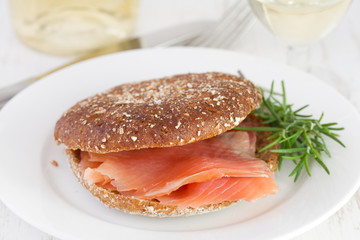 bread with salted salmon