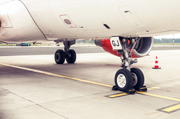 Landing gear and undercarriage of a jet airplane, parked