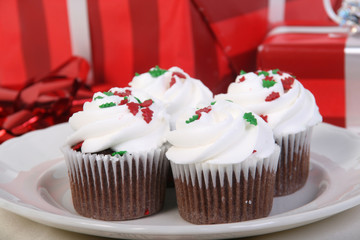 christmas cup cakes