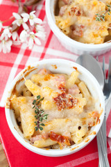 Baked Macaroni and Cheese with ham and dried tomatoes