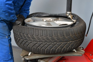 Tire change closeup