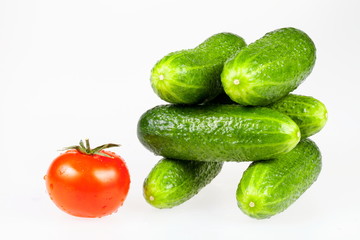 Well from cucumbers and tomato