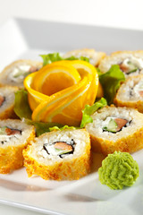 Salmon Fried Roll
