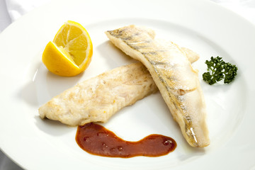 Grilled Pike perch with lemon