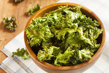 Homemade Organic Green Kale Chips