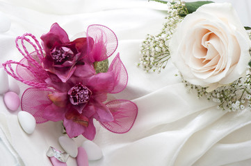 wedding favors and wedding ring