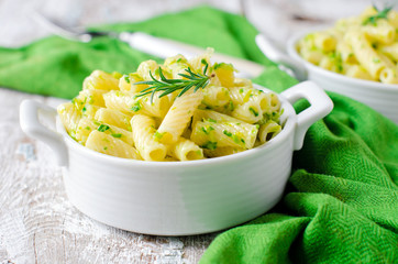 Pasta with pesto sauce