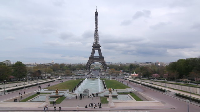 Eiffel Tower from the Esplanade du Trocadero, Paris, France.