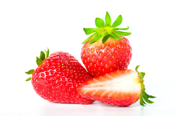 Erdbeeren auf weißem Hintergrund 2