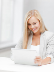 woman with tablet pc