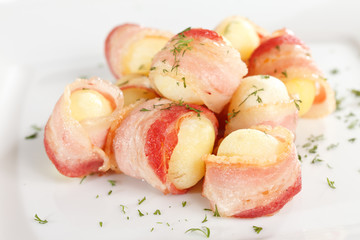 potatoes with bacon