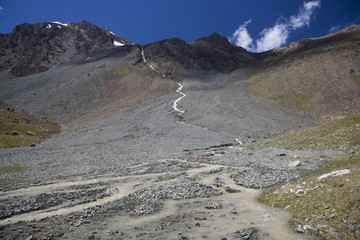 Fototapeta na wymiar Mountains close to Karakol, Kyrgyzstan