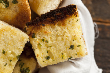 Homemade Crunchy Garlic Bread