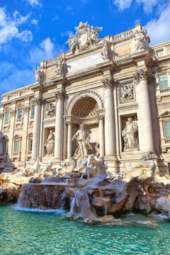 Trevi Fountain. Rome, Italy.