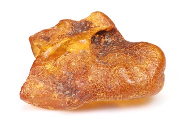 Bernstein isoliert auf weißem Hintergrund