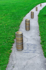 Fototapeta premium Das Geld liegt auf der Strasse