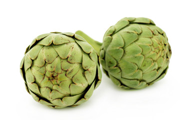 Obraz premium deux artichauts fond blanc