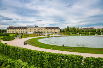 Residenzschloss Ludwigsburg mit Brunnen